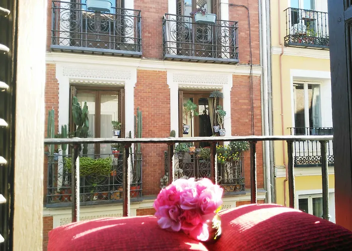 Hostal Bruña Paseo del Prado Madrid